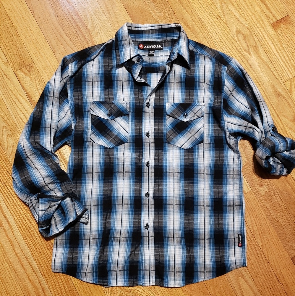 Boys sz 14/16 button down shirt
